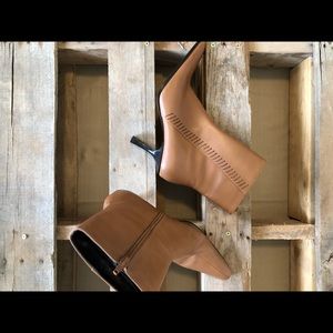 Nine & Company Leather Heeled Boots - 8M